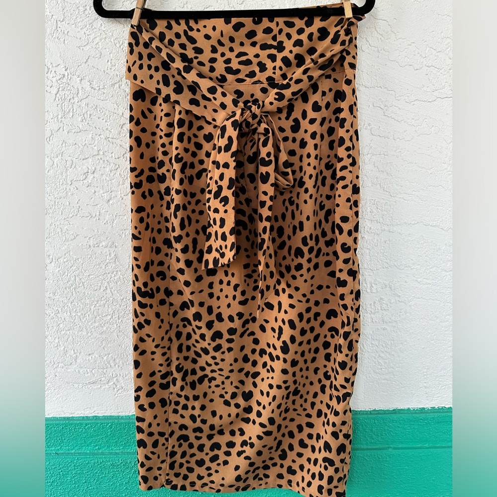 Lulus Midi Skirt Xs Leopard Animal Print - image 3